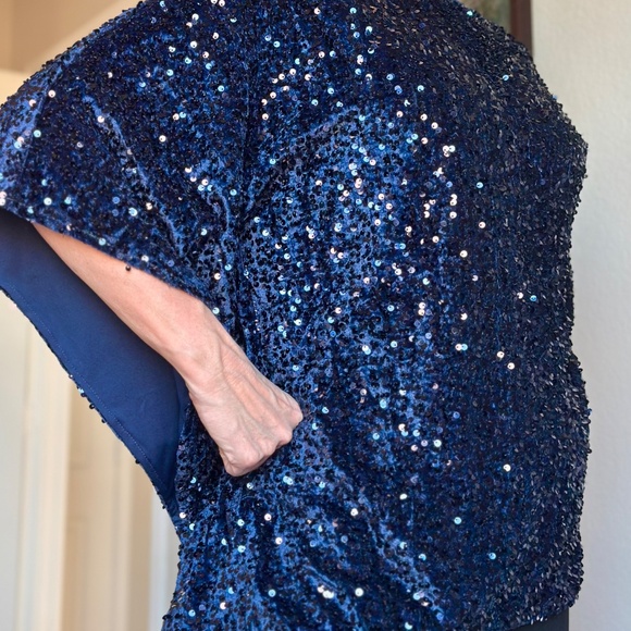 Jingle Belles by Kim Gravel Sequin Paillette Velvet Poncho XS Pageant blue - Picture 2 of 12